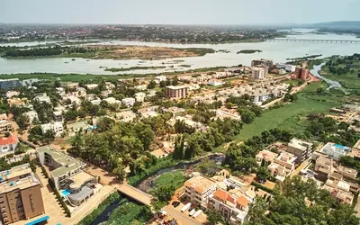 Aerial view of the Niaréla and Quinzambougou districts in Bamako, Mali